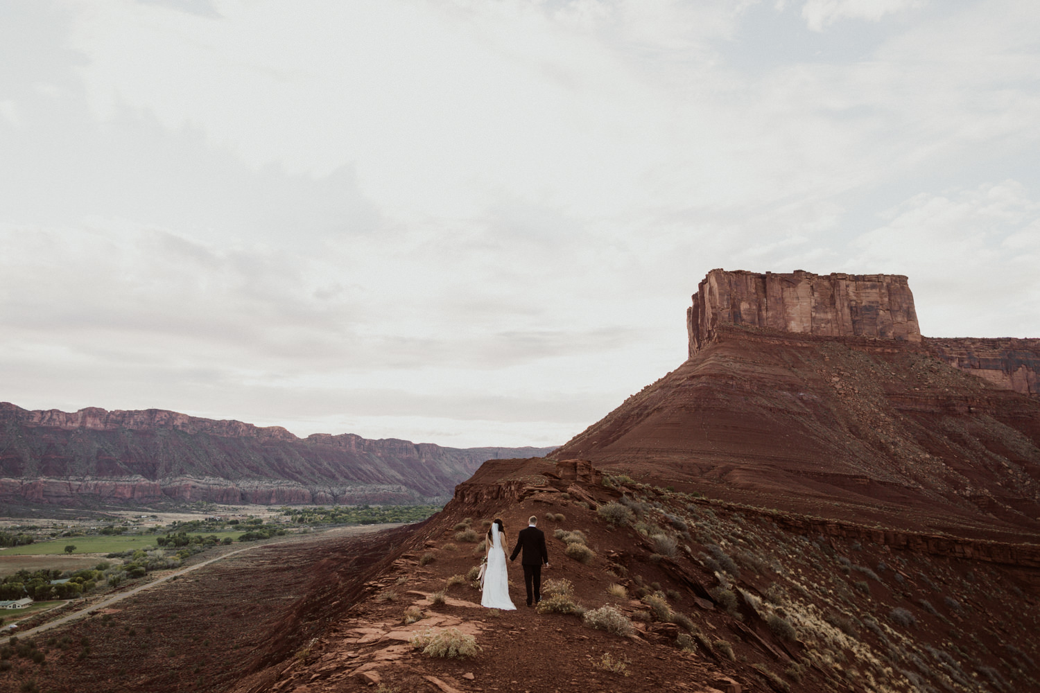39_moab-utah-elopement-photographer-74.jpg