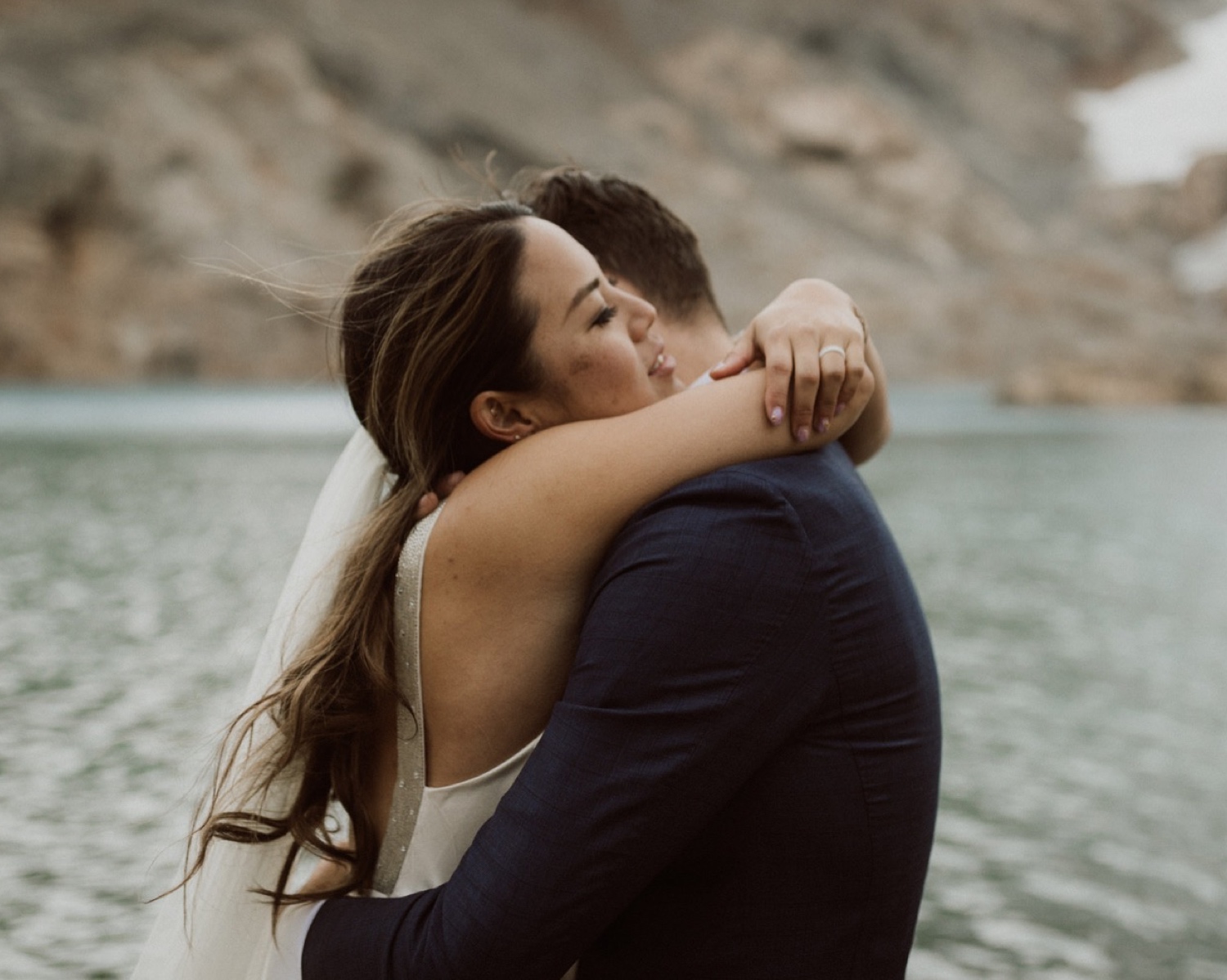 26_adventure_modern_fitz-roy_wedding.jpg