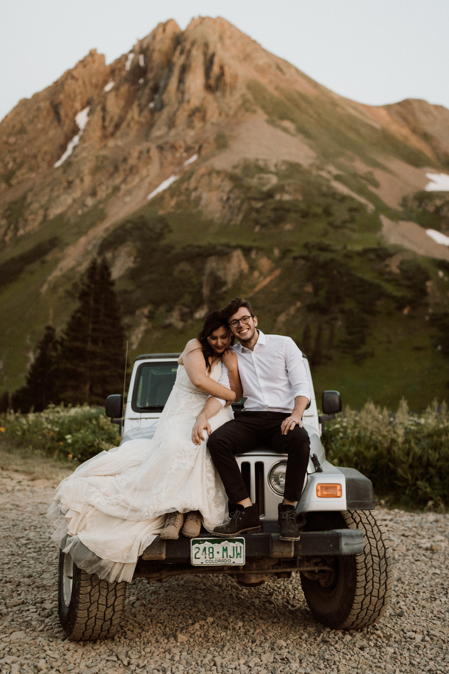 15_ouray-jeeping-elopement-21.jpg