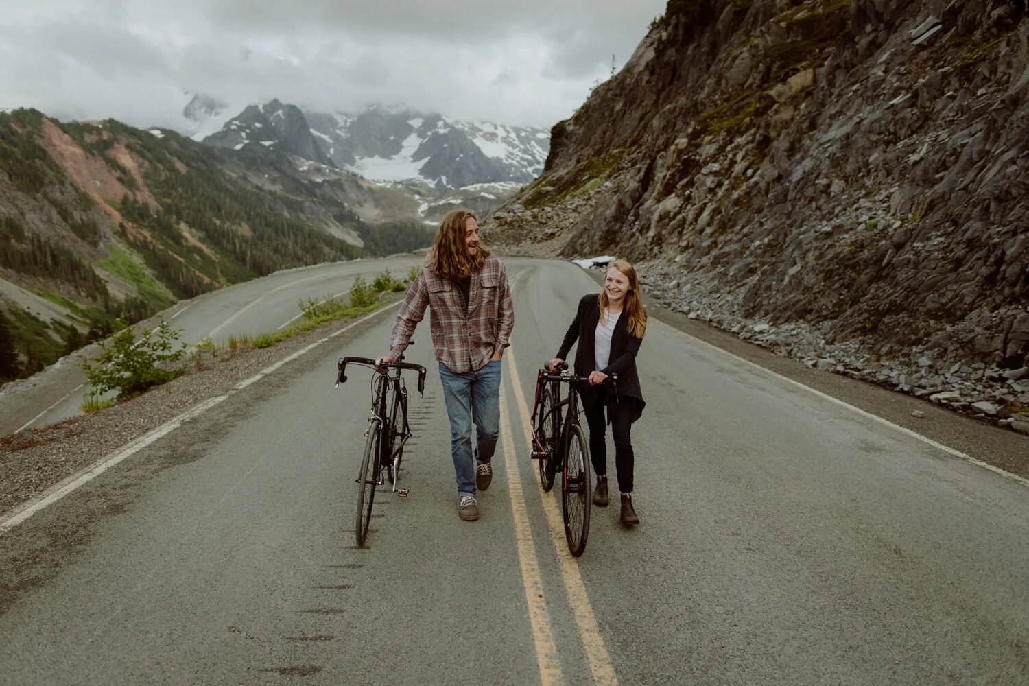 Madison + Jesse. Engagements at Artist Point.