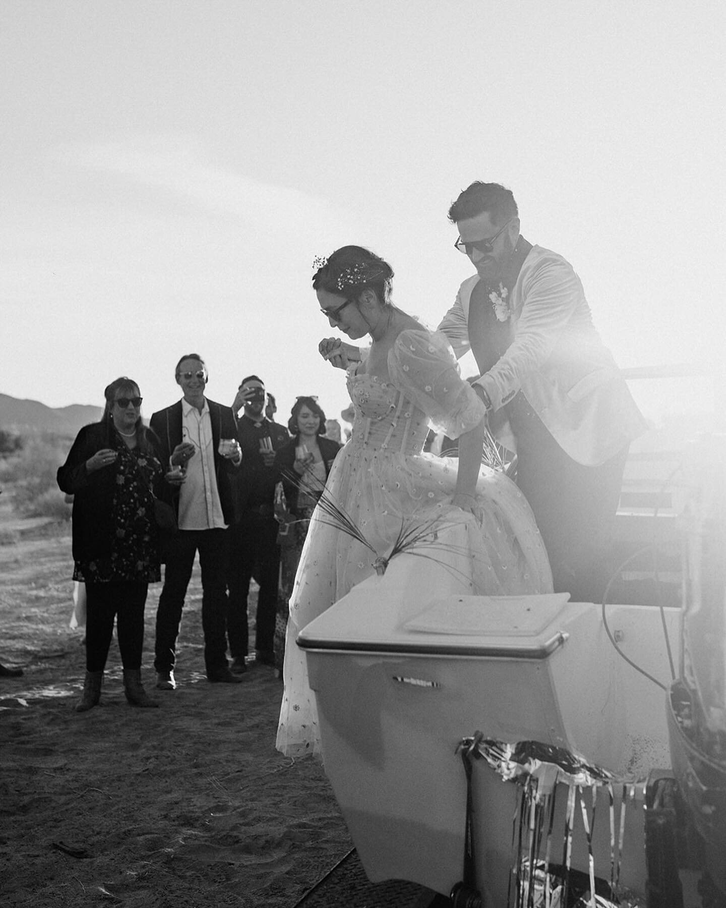 happy anniversary to these friends, whose Joshua Tree wedding will forever live in our minds as one of the wildest celebrations we&rsquo;ve ever attended.

getting married in Joshua Tree requires a level of creativity and problem-solving that only th