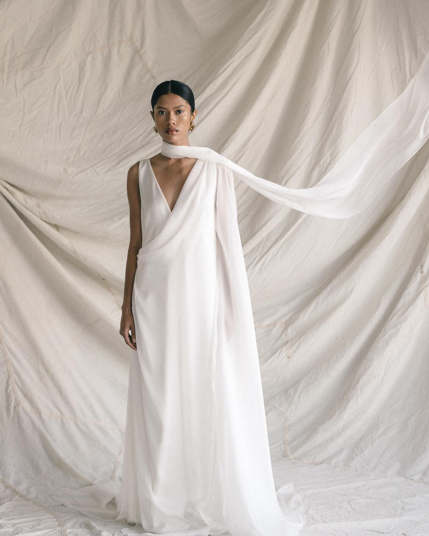 @nordeenbridal collection II was announced today at NY Bridal Fashion Week ✨✨

Seeing this brand from its inception, being part of its evolution, capturing the creativity, craftsmanship, and finesse of a fine artist like Brenna &mdash; has been such 