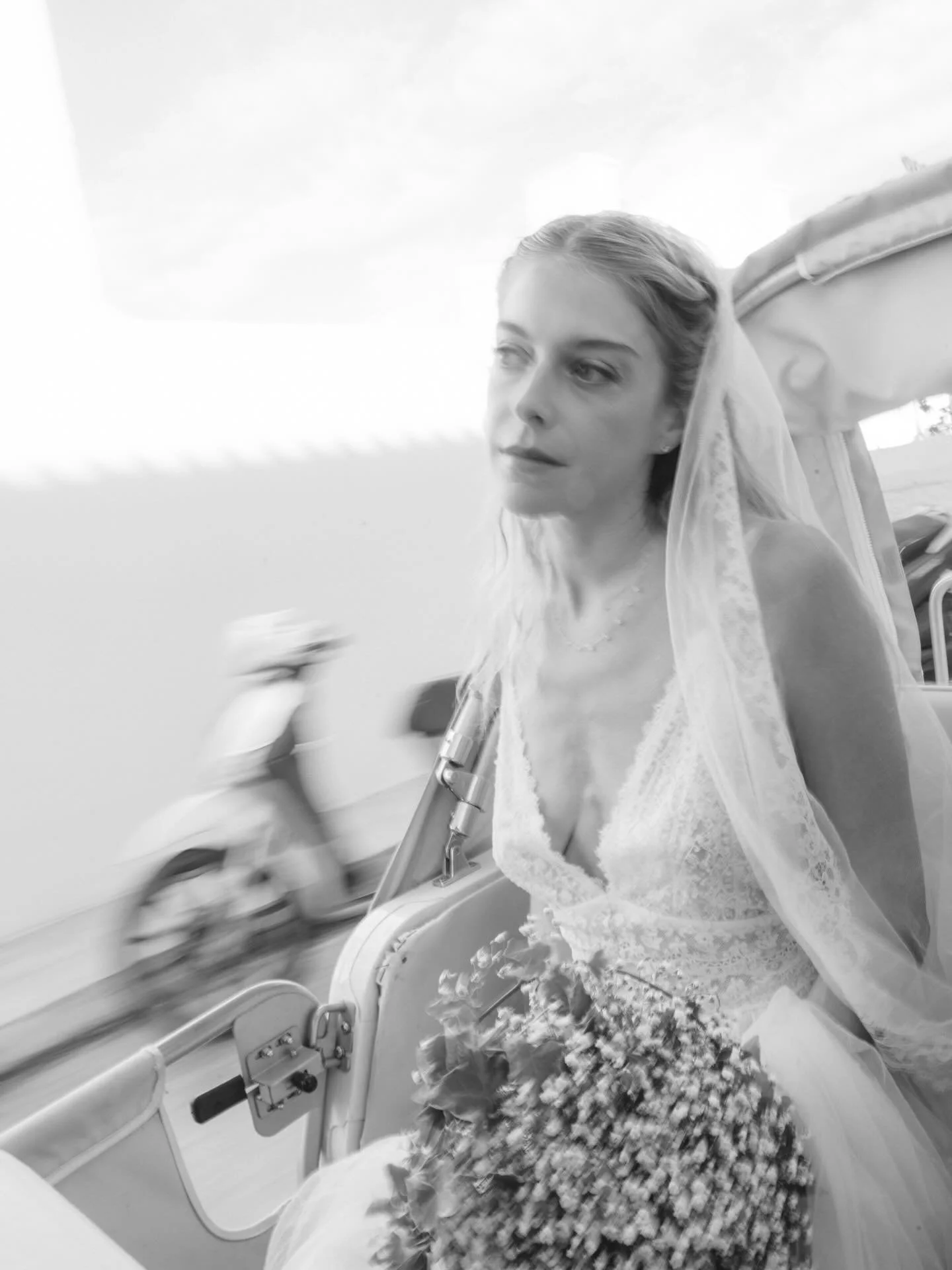 pre-ceremony on Spetses

@vicmonfort 
@voguefrance 
@alicedupraztoulouse_paris