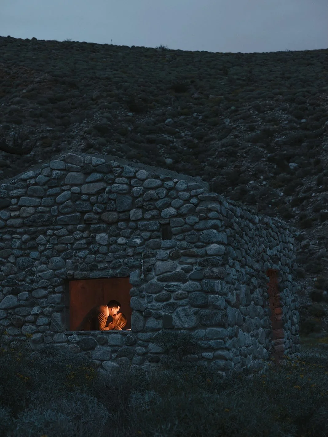 the sweetest proposal in a secret little desert cabin. my spring has been full of stories like this. intimate and genuine.