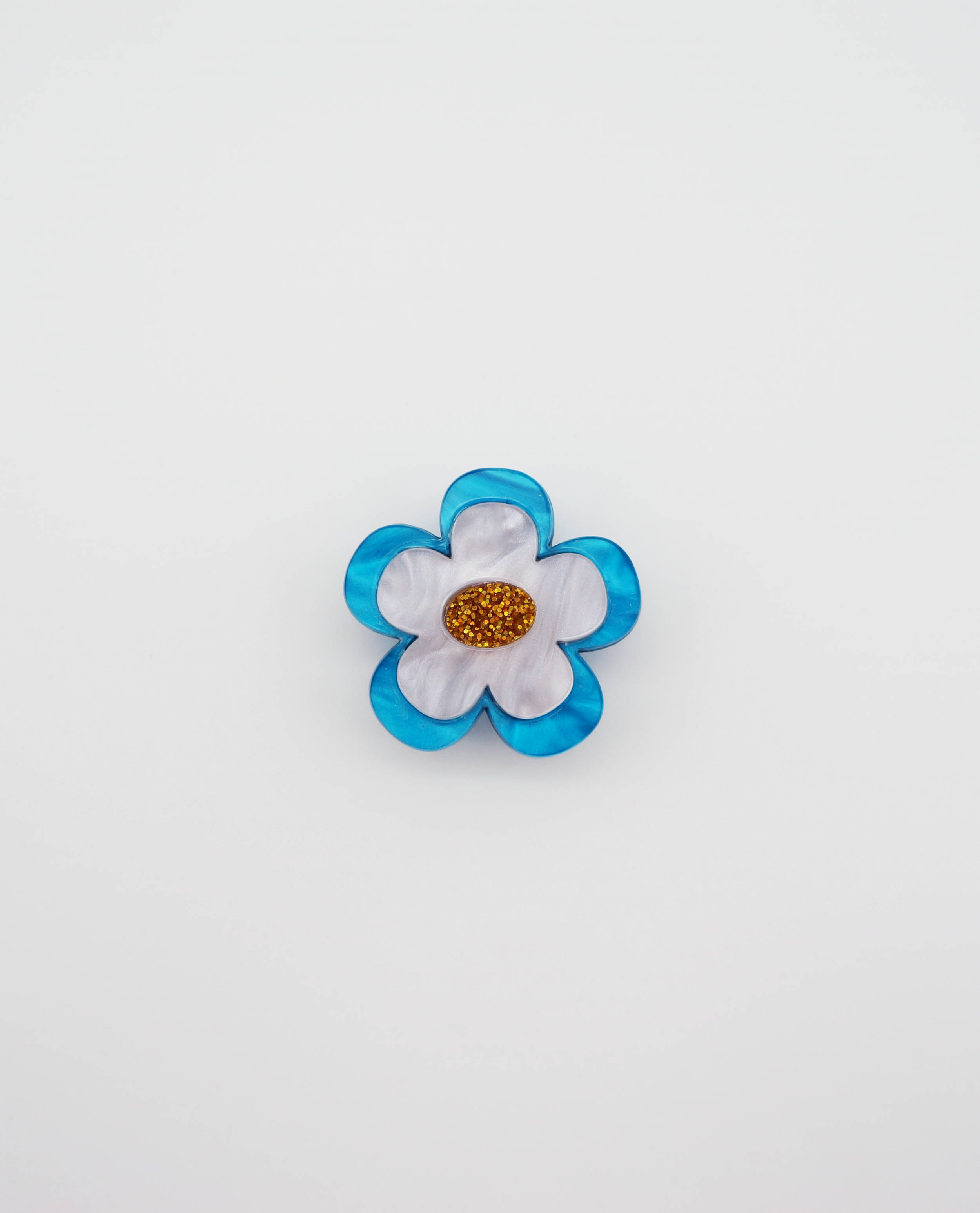 Pansy charm.png