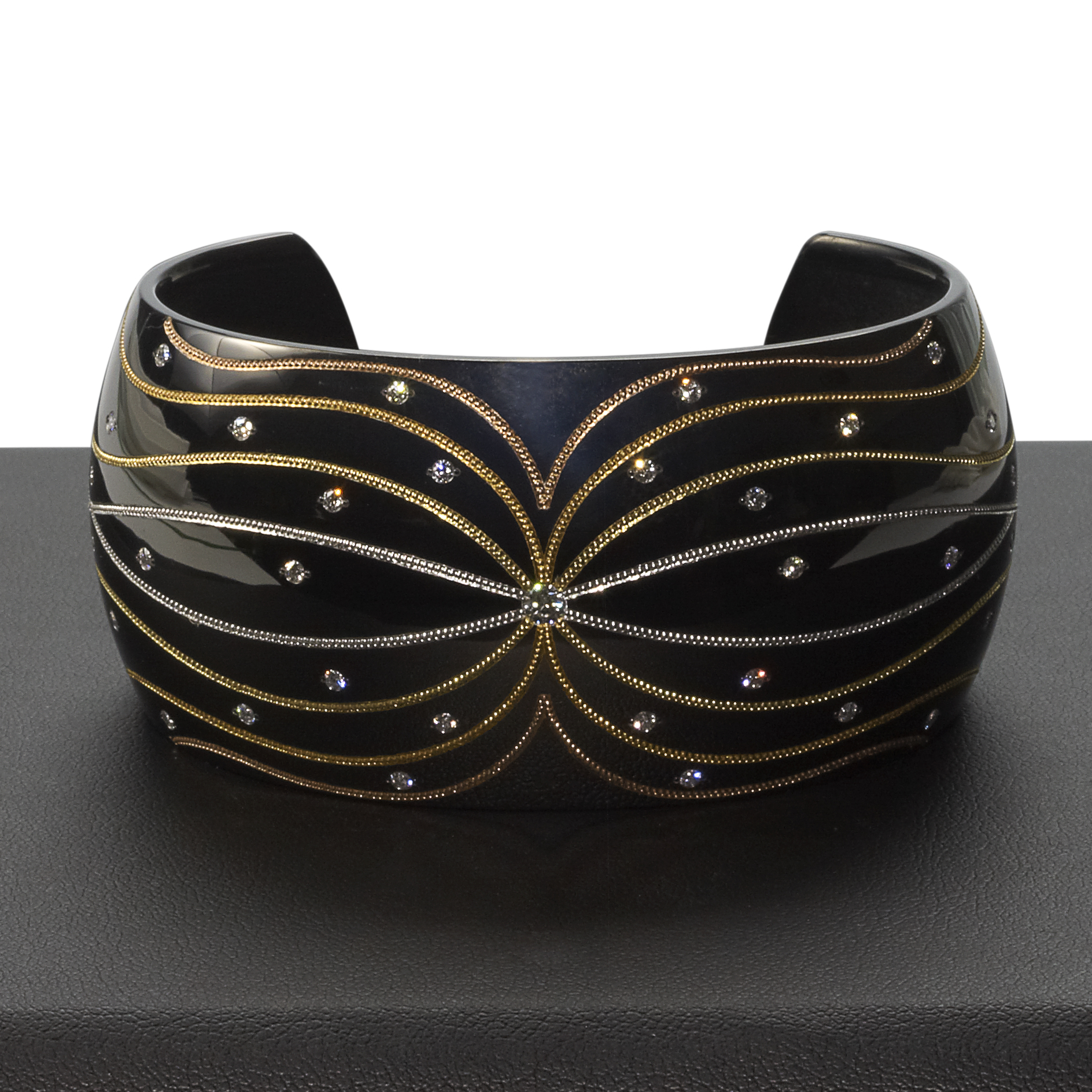 2014-SBDA-1stPlace-AM-Zoltan David-2.jpg