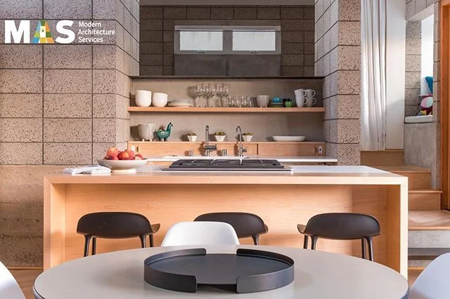 Friday Afternoon Lights. #myrtlehouse #myrtleproject #MAS #MASmodern #ModernArchitectureServices #hillcrest #hillcrestarchitecture #hillcrestrealestate #realestate #sandiego #sandiegoarchitecture #sandiegorealestate #modernarchitecture #modernarchite