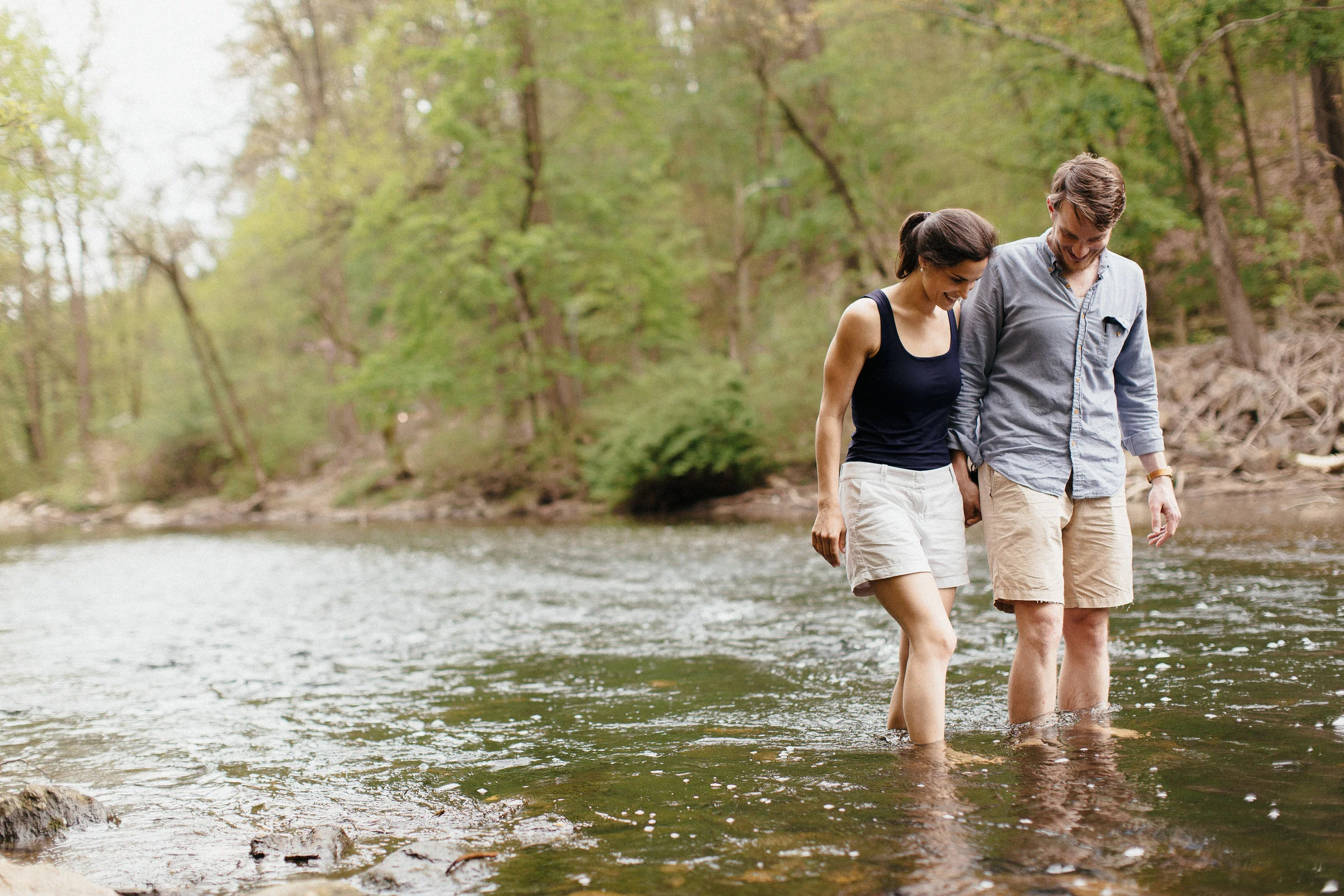 17_04_27_Alison+Chris_esession_0058.jpg