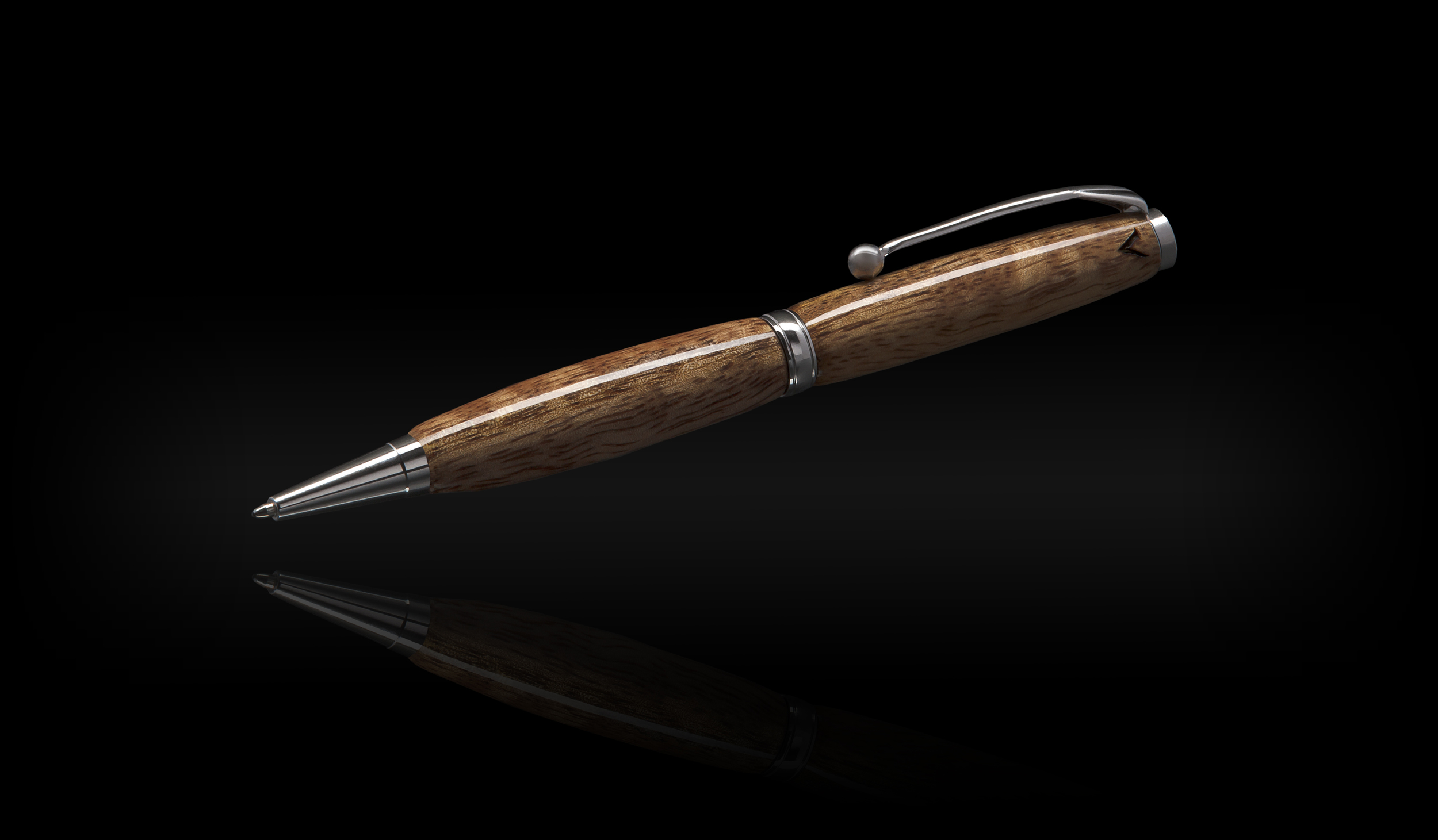 Exquisitus Angled Silver.jpg