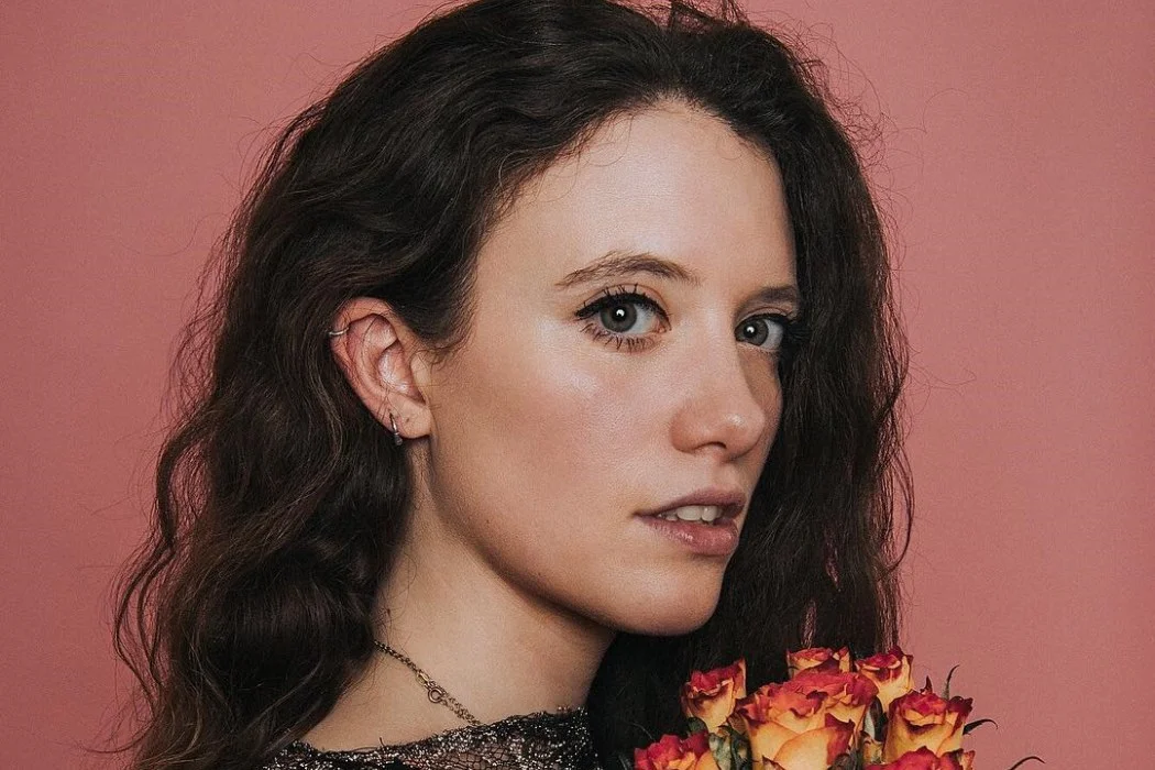 CARMODY’S “SUMMER RAIN” DRIPS WITH LOVE’S SOULFUL SENSUALITY