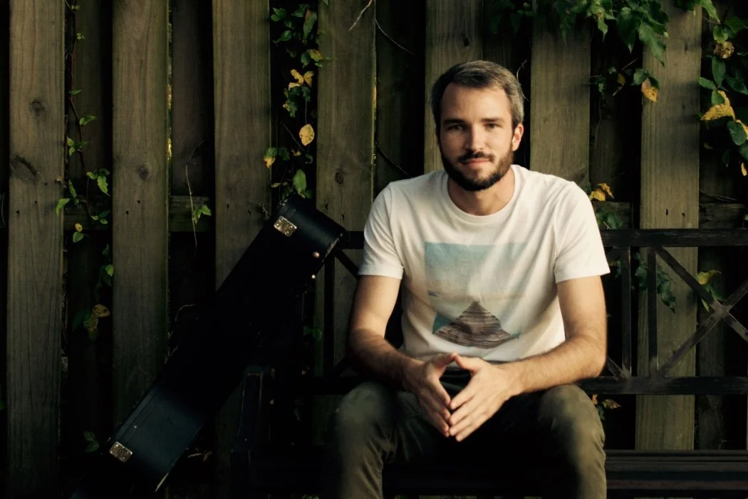 PREMIERE: KEITH JOHNS’ “RUNAWAY” AND “HOLD ON TO ME” ARE A POUND OF ROCK AND A POUND OF FLOW