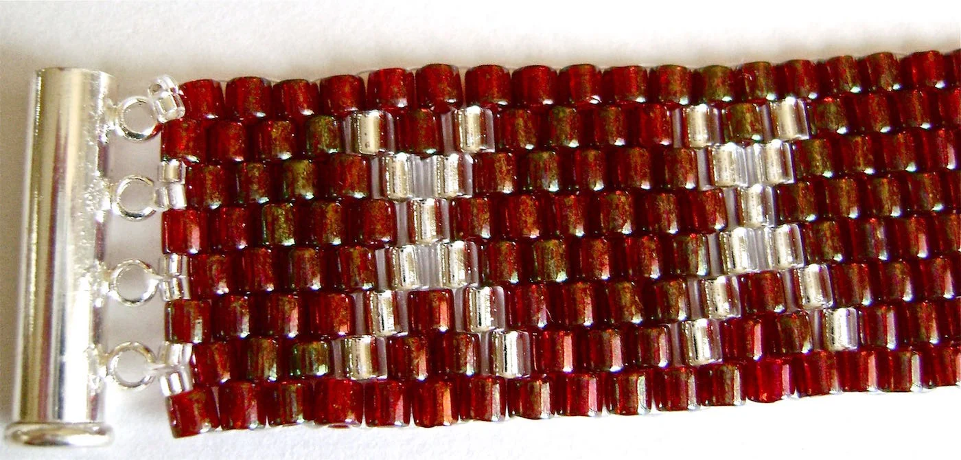 bracelet measures 6.50"