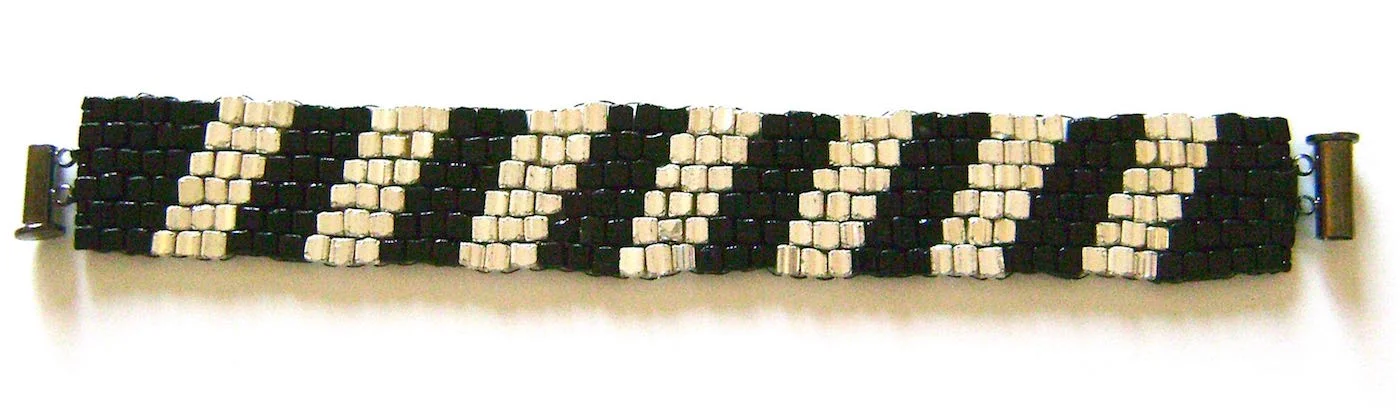 bracelet measures 6.50"