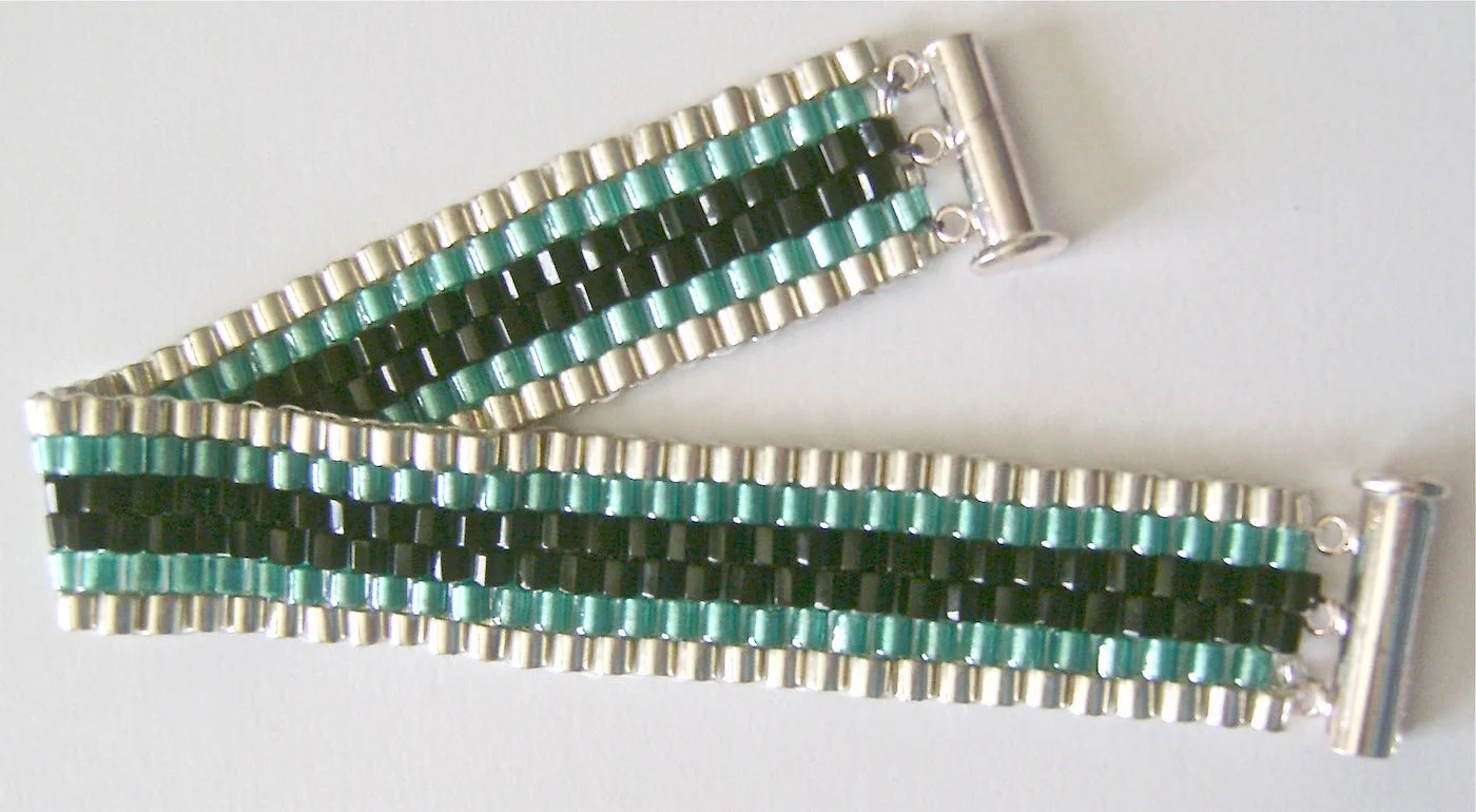 bracelet measures 6.50"