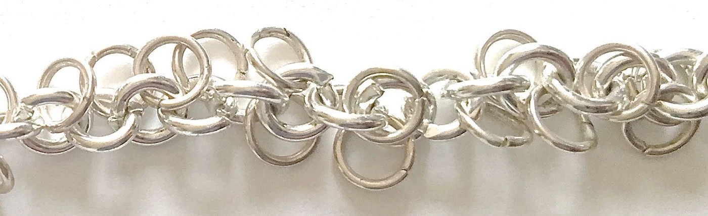 beads measure 1" x .50"
