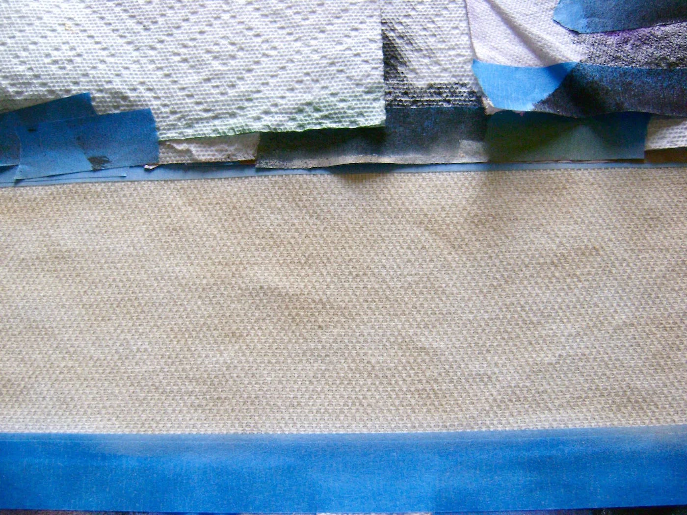 step 9 - Mask off all fabric except the borders. Airbrush the borders with Sand paint.
