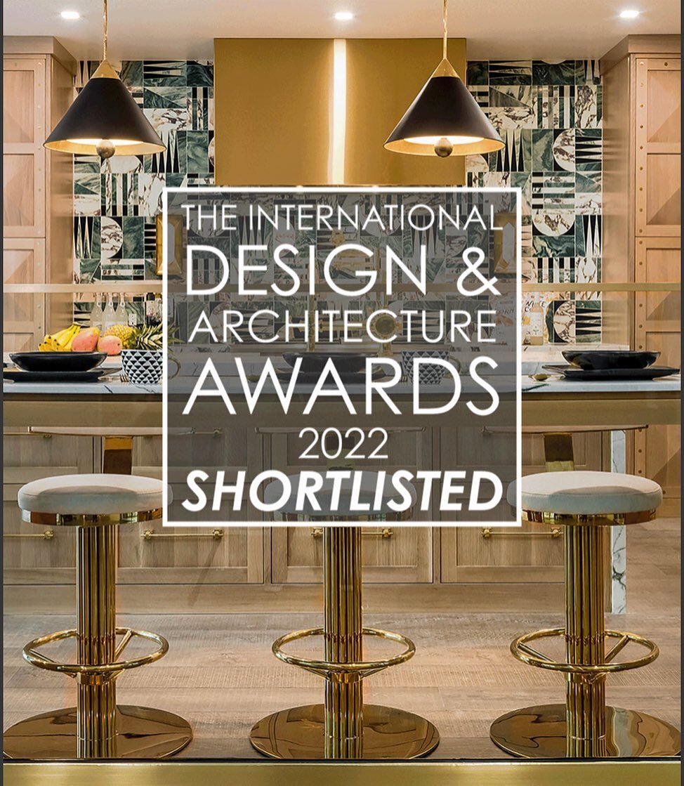 Packing our bags and counting the days to the International Design and Architecture Awards in London next week! 💂🏻&zwj;♀️🇬🇧💂🏻&zwj;♀️ #internationaldesignawards #internationaldesignandarchitectureawards #designetal #designetalawards #designetalm