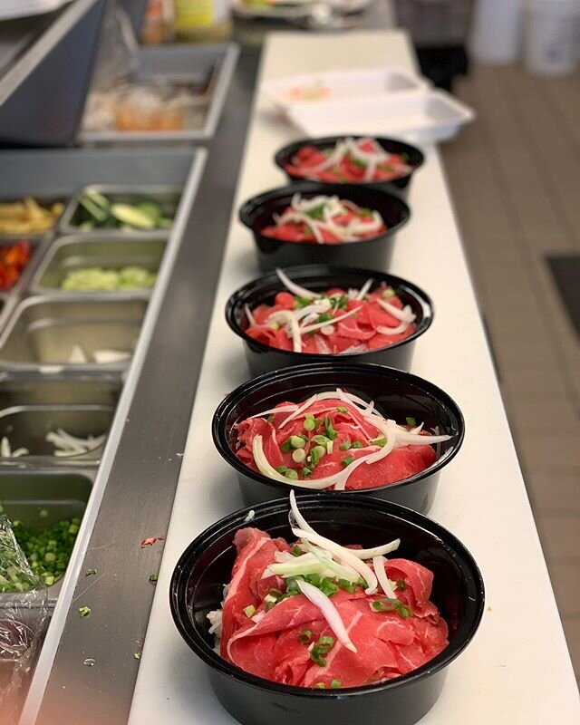 Fresh local beef bone broth makes a good meal no matter the occasion. Nutritious and hearty! Come on in, opens @ 11am! .
.
.
.
.
.
.
.
#yeg #yeggers #edmonton #yegfood #yegfoodie #yegeats #yegrestaurants #yegphotography #edmontonliving #yegbusiness #