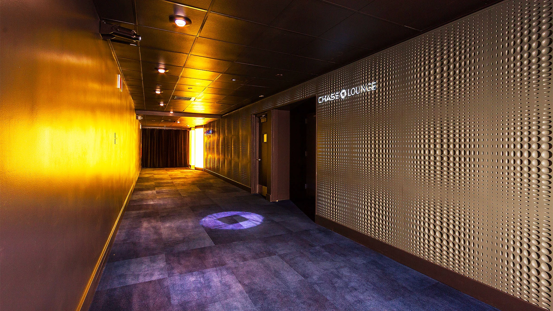 Silver Birches — CHASE LOUNGE AT THE FORUM