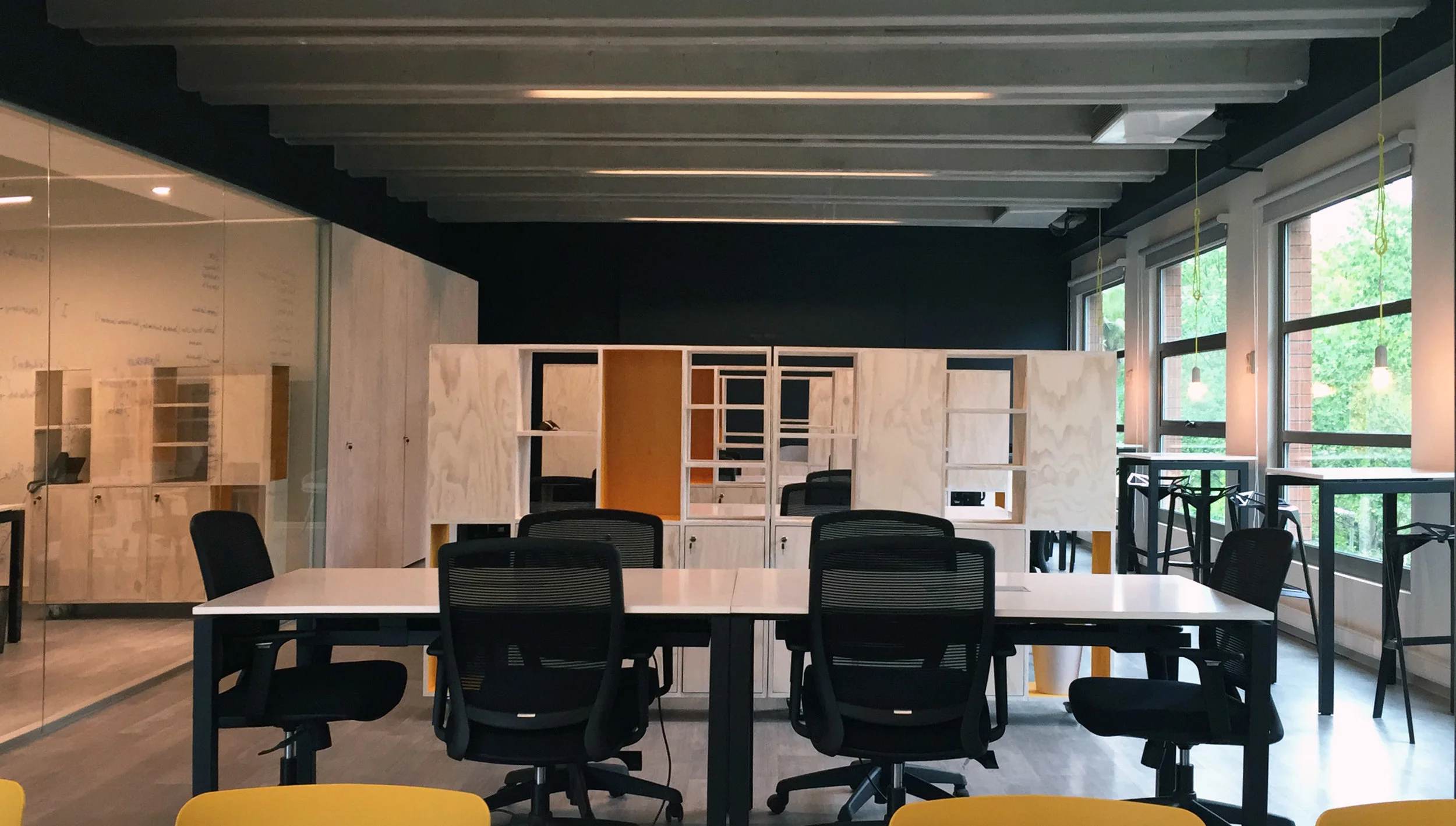 05 OFICINAS INCOWORK.JPG