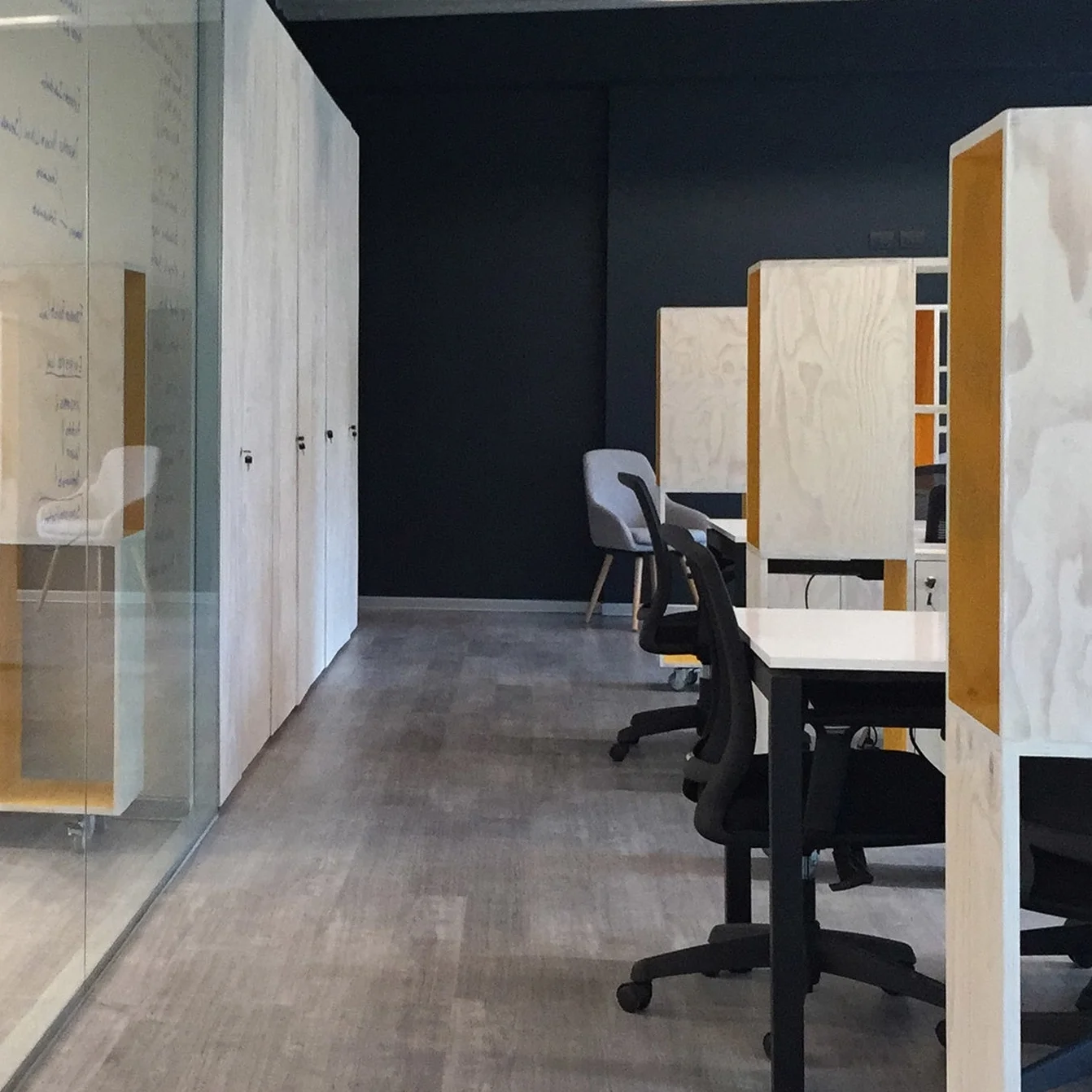 03 OFICINAS INCOWORK.JPG