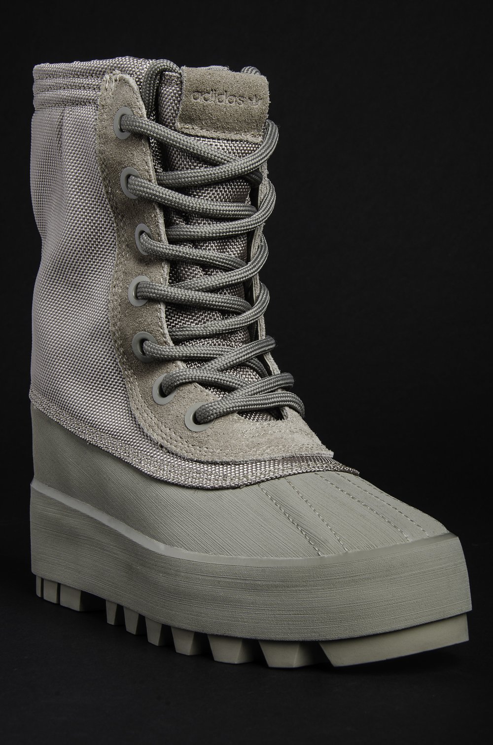YEEZY 950 BOOT W  display picture 1