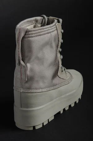 adidas gazelle silver green womens adidas Yeezy 500 High Tactical Boot Sand Shoes 7.5