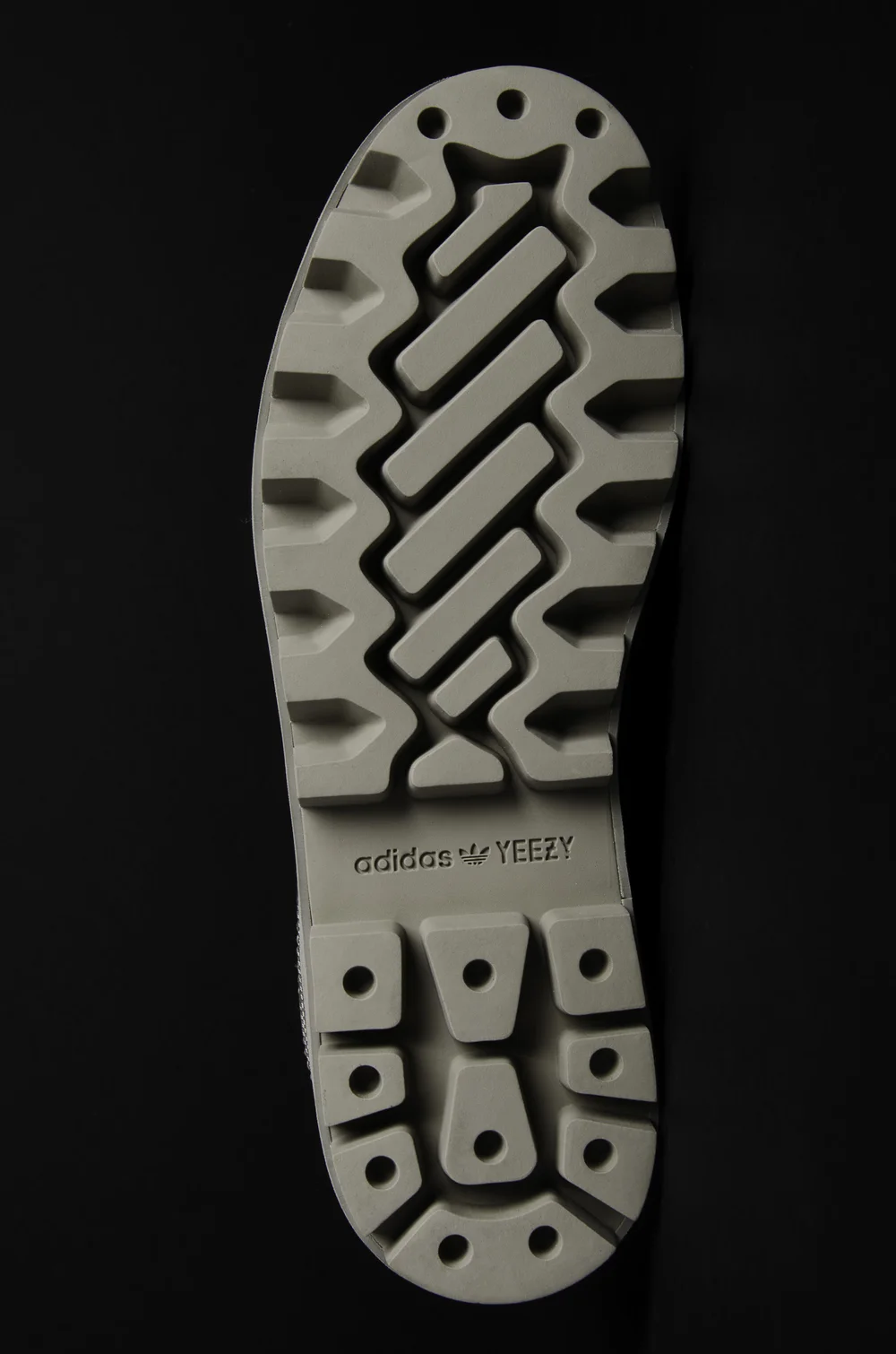 YEEZY 950 BOOT W 'MOONROCK'  STRIPE CENTER