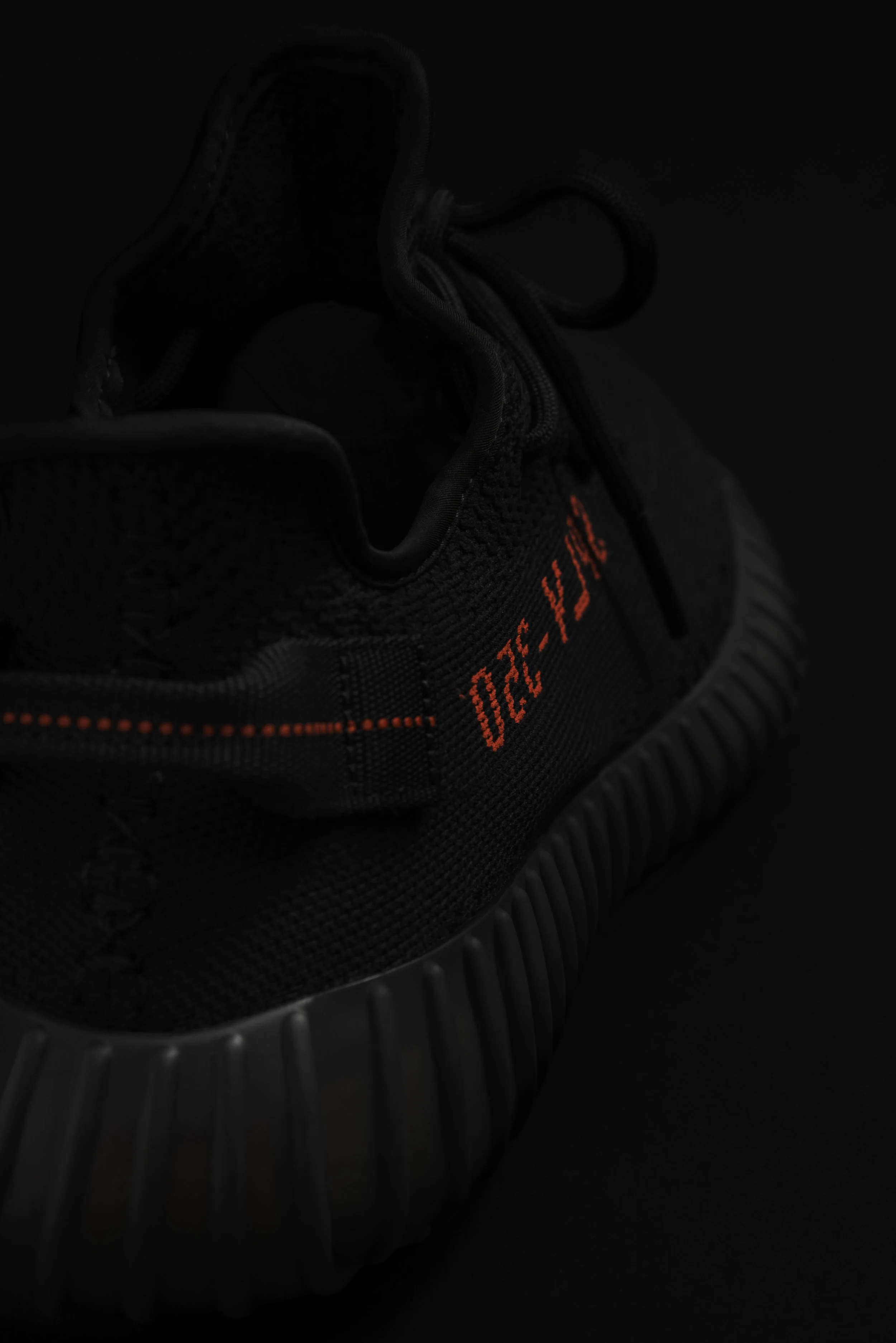 Yeezy bred stripe Clearance
