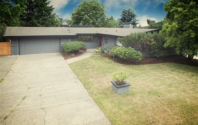 Remodel Series: Part 1 | A House and a Contractor