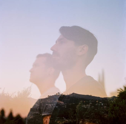 Buzzing Daily: dielines- "Chasing Rabbits" 