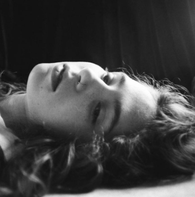 Buzzing Daily: Clairo - "Reaper" 