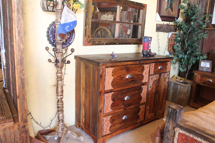 bureau.JPG