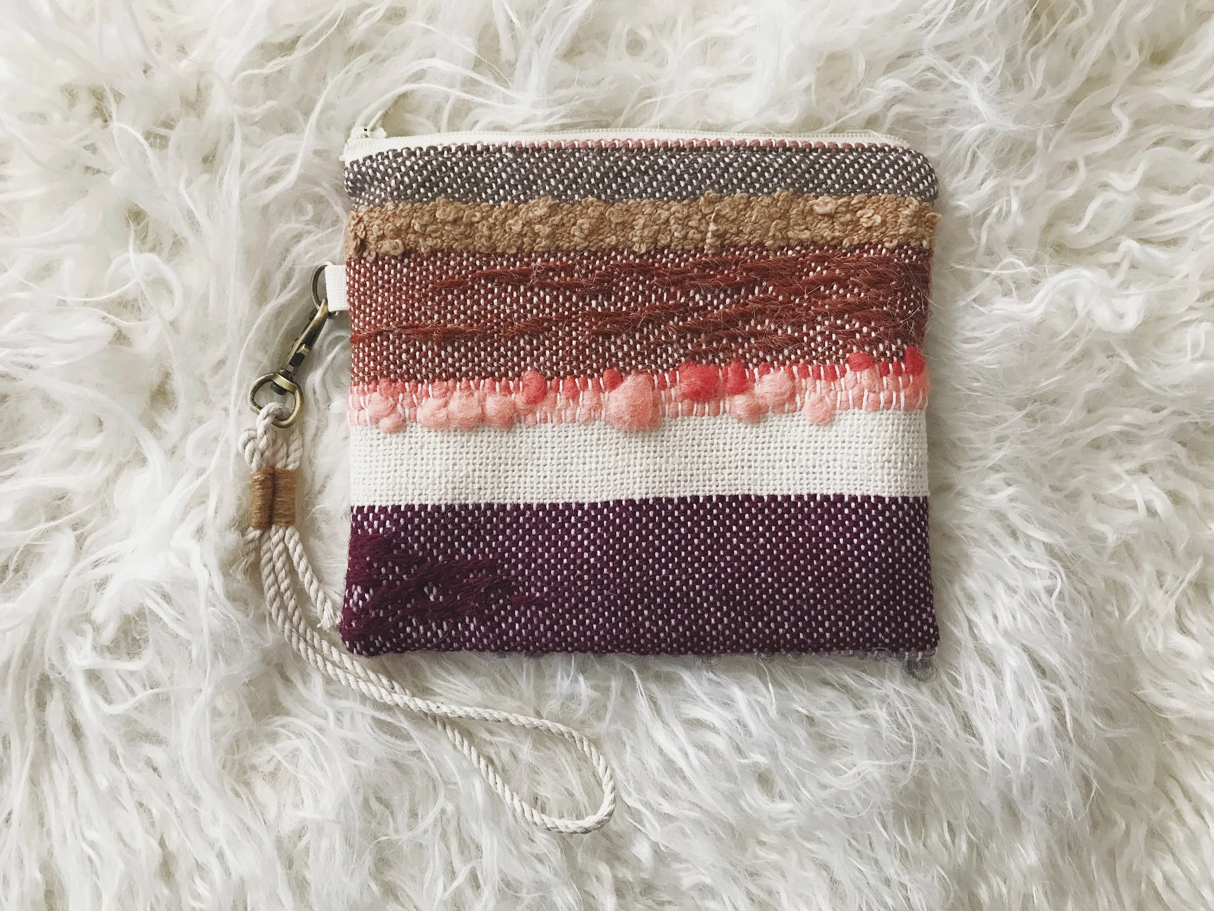 Handwoven Zipper Pouch 010