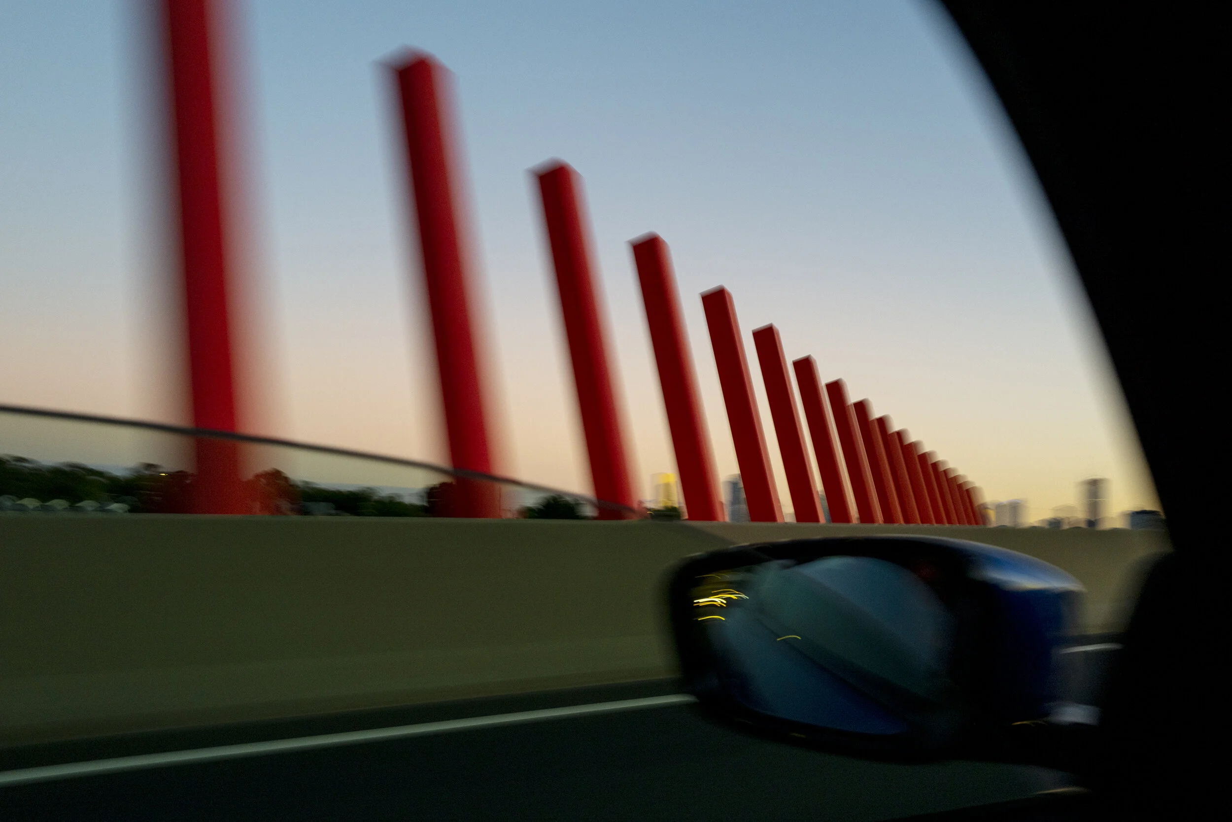 BMW-08.jpg