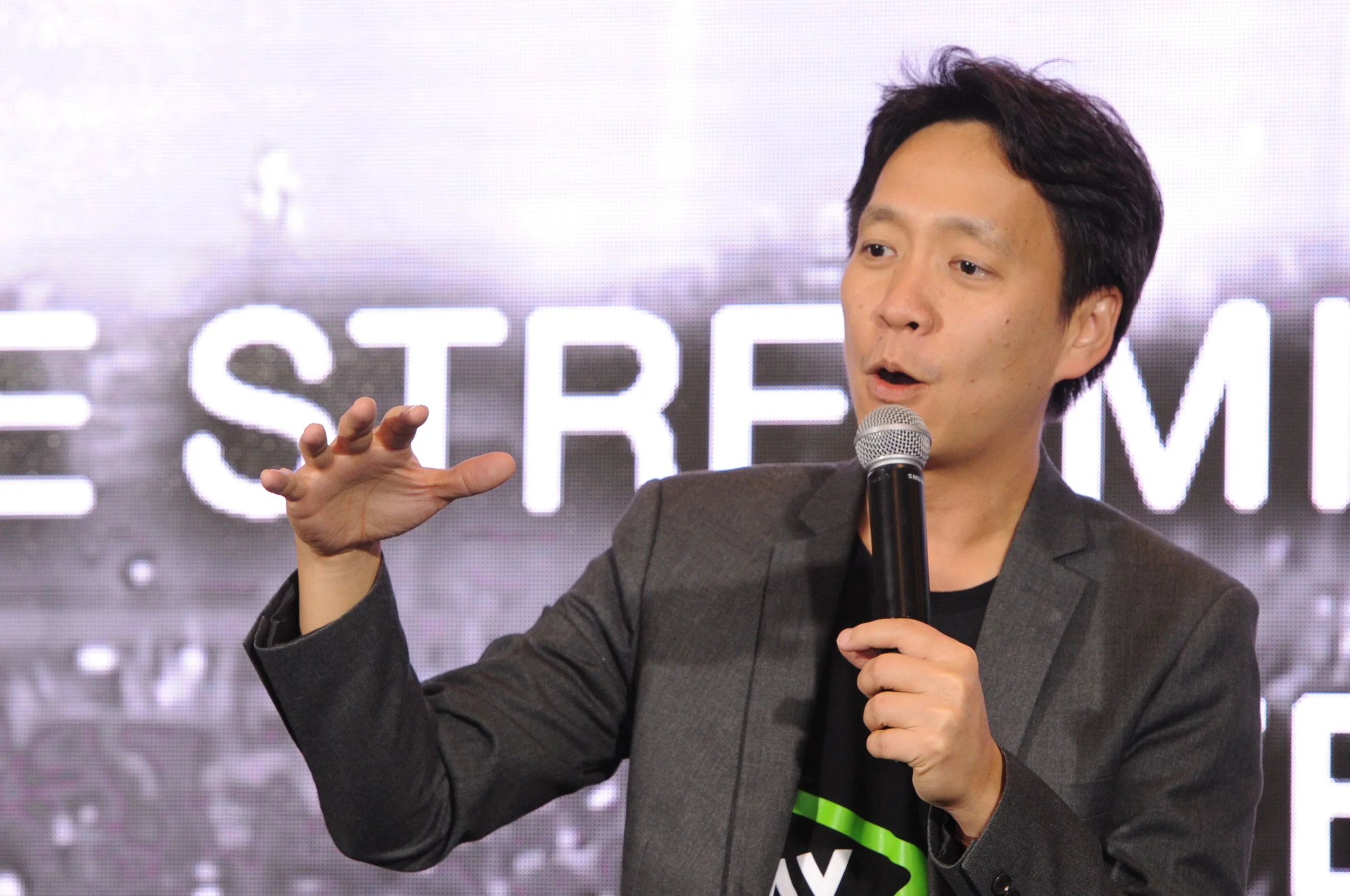 PRATTHANA LEELAPANANG CHIEF MARKETING OFFICER