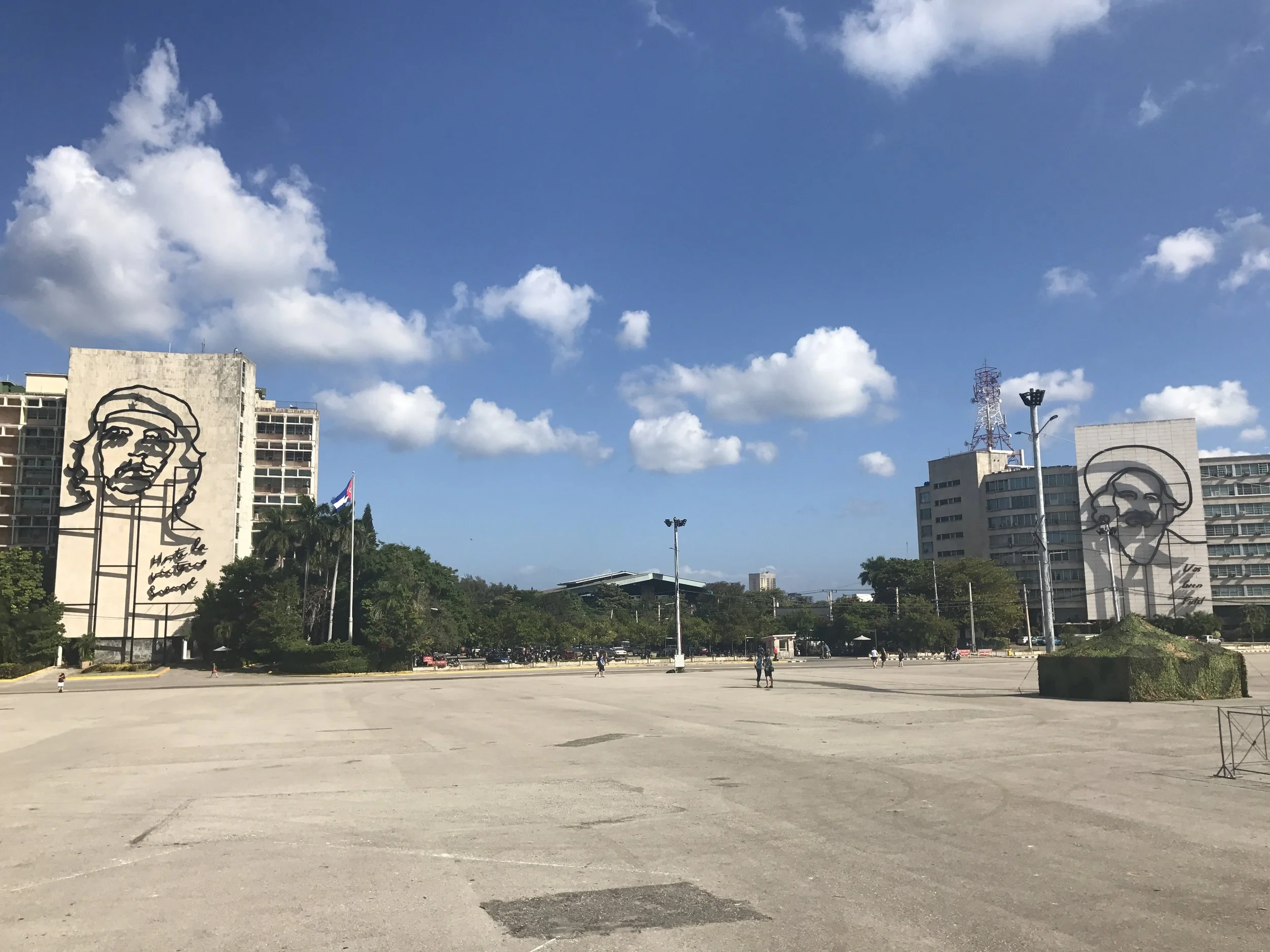 Che to the left, Camilo to the right. Plaza de la Revolucion