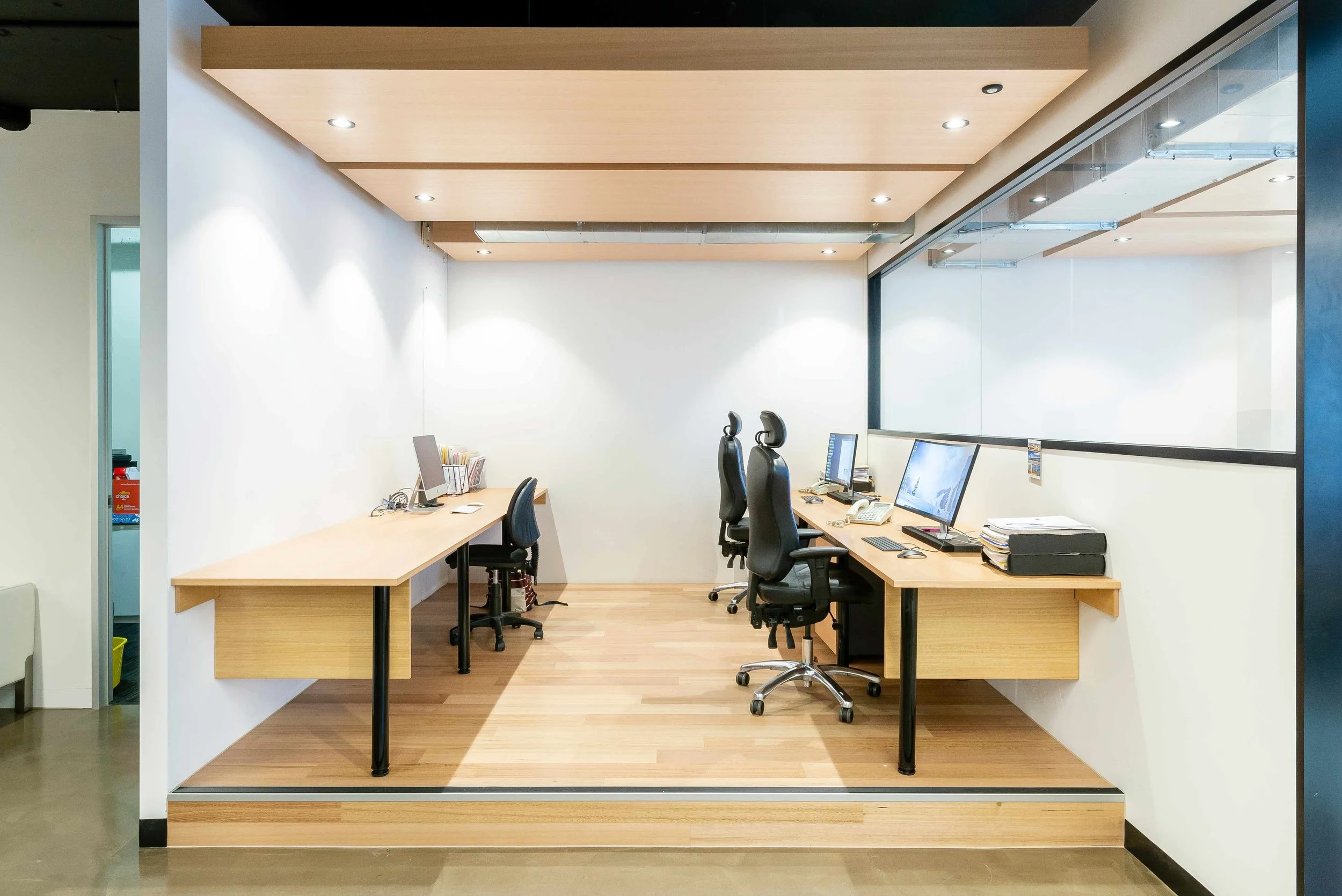 LBC0001_Message-Bureau_7.jpg