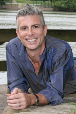 Daniel Mobbs.jpg