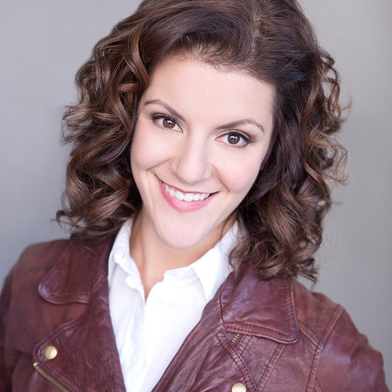 Sharin Apostolou, soprano