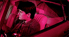 tumblr_nukzfkrOQS1utnfh9o7_r1_250.gif