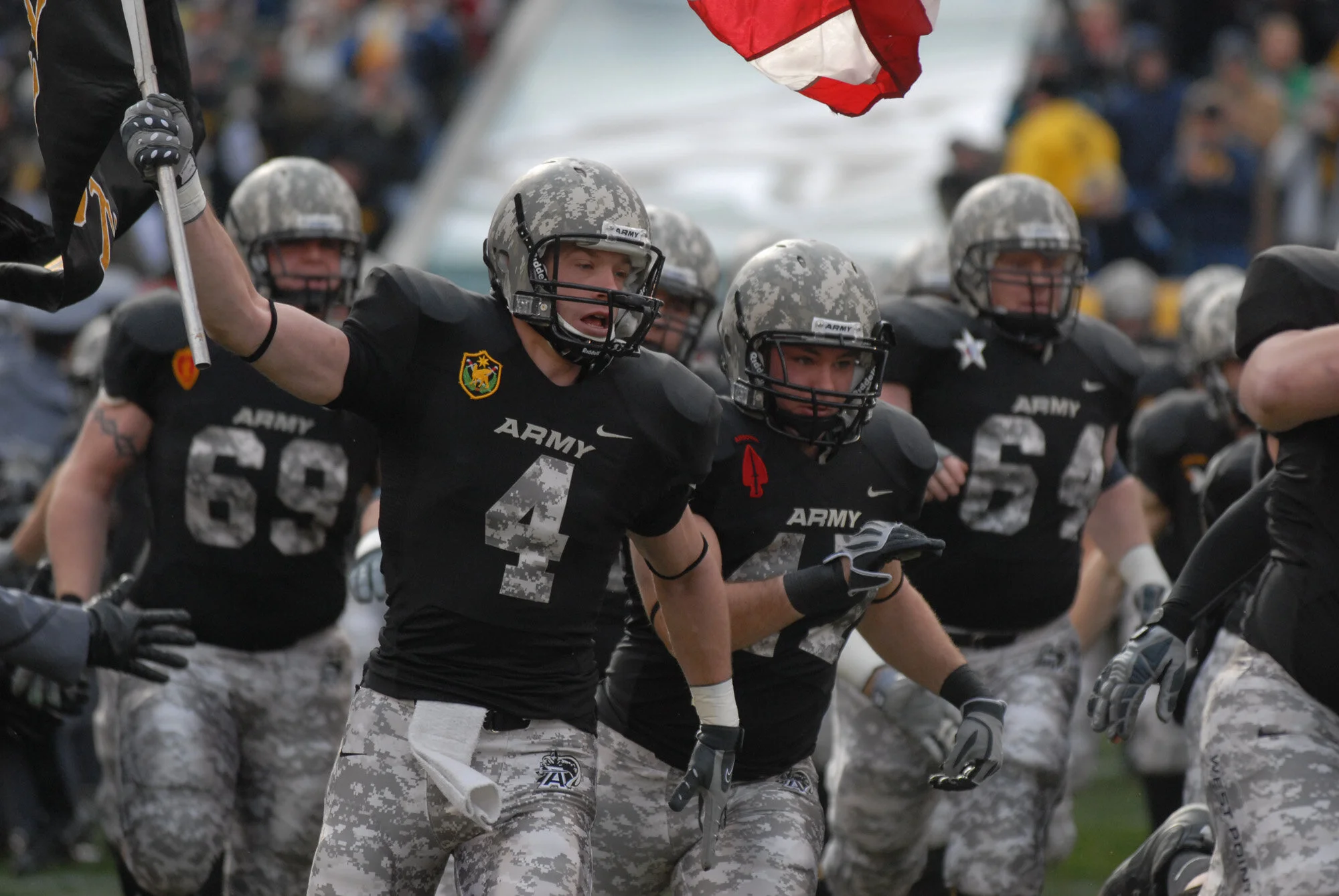 Army sports. Армия спорт Германия. Army Black Knights Football. Рыцарь в футболе. Колледж Army Football time.