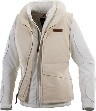 16087_COL_US_F17_EchoBase_LP_Leah_Product_v2.jpg