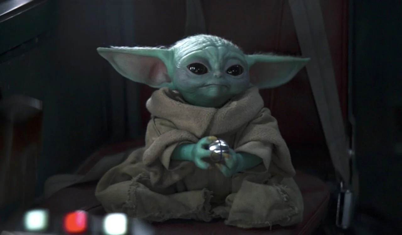 baby-yoda-metal-ball-1247649-1280x0.jpg