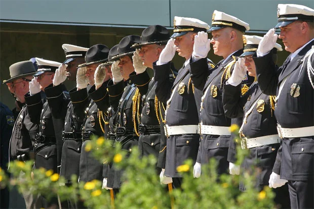 police-memorial-620.jpg