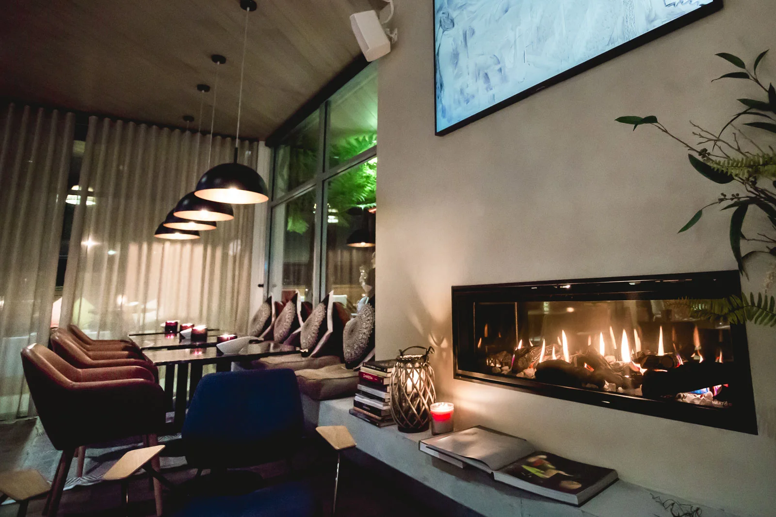 Lounge-21.jpg
