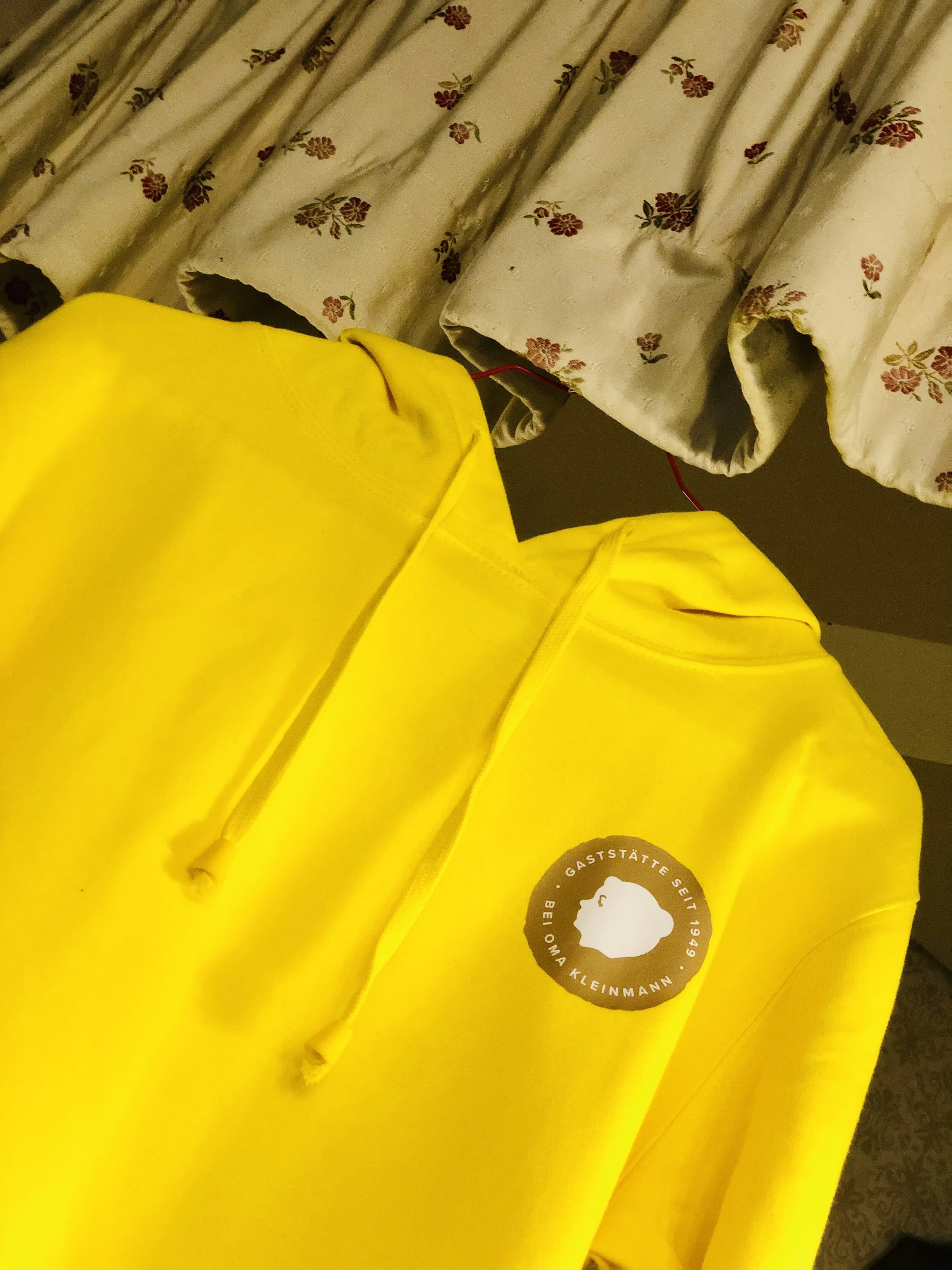 Pullies und Mützen 4.jpeg