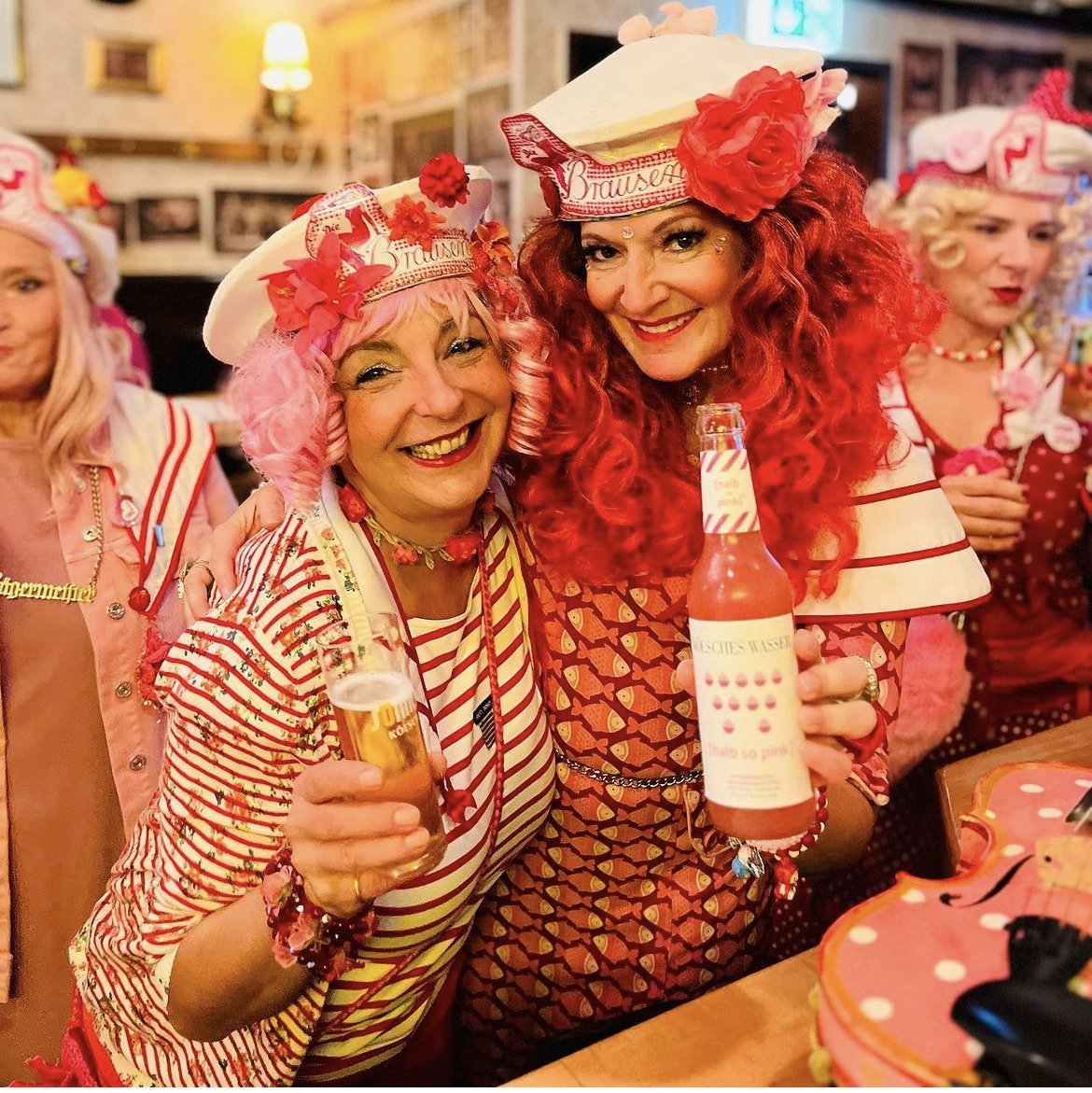 Die Brausen in der Oma- Frühschoppen