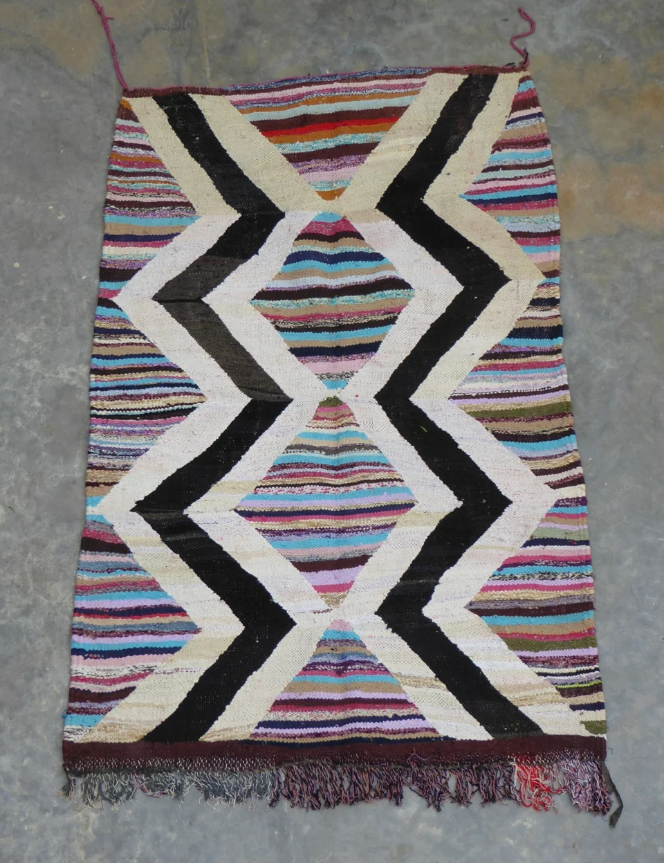 Boucherouite Kilim 275