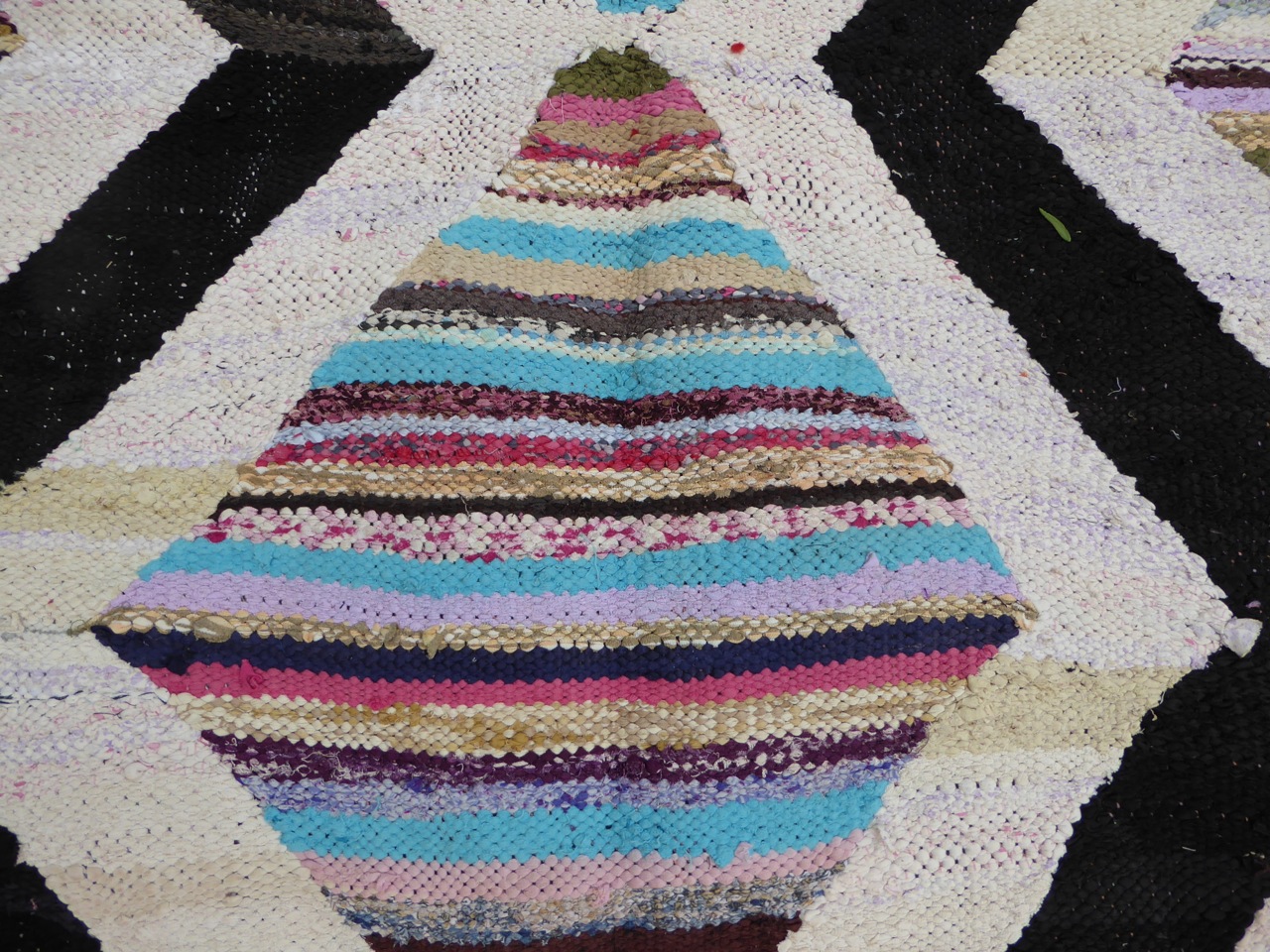 Boucherouite Kilim 275